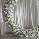 FA023 Whie roses with gyp flower arch 6ft 7ft 8ft - Image 3
