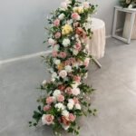 TR0010 Rose with leaves table runner for wedding decoration - Image 2