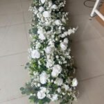 TR0035 White roses with leaves table runner for wedding decoration - Image 2